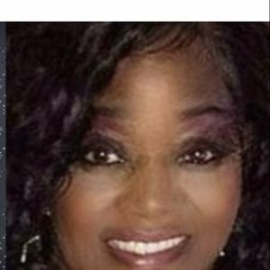 Meet your Posher, Carolyn